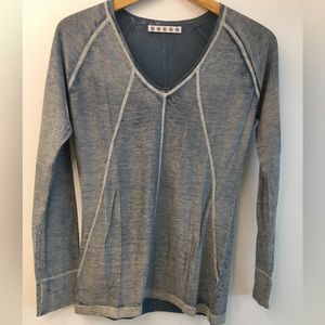 KOKUN over-dye blue V neck sweater Sz S